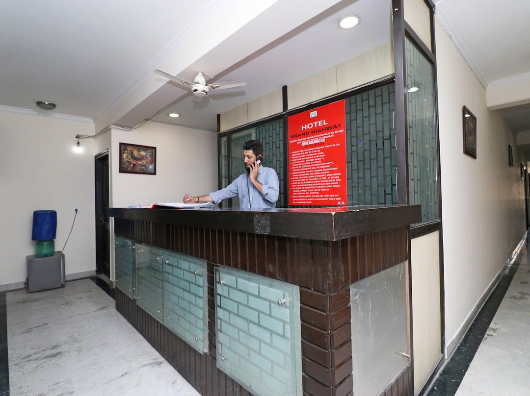 OYO 5741 Grand Highway主图