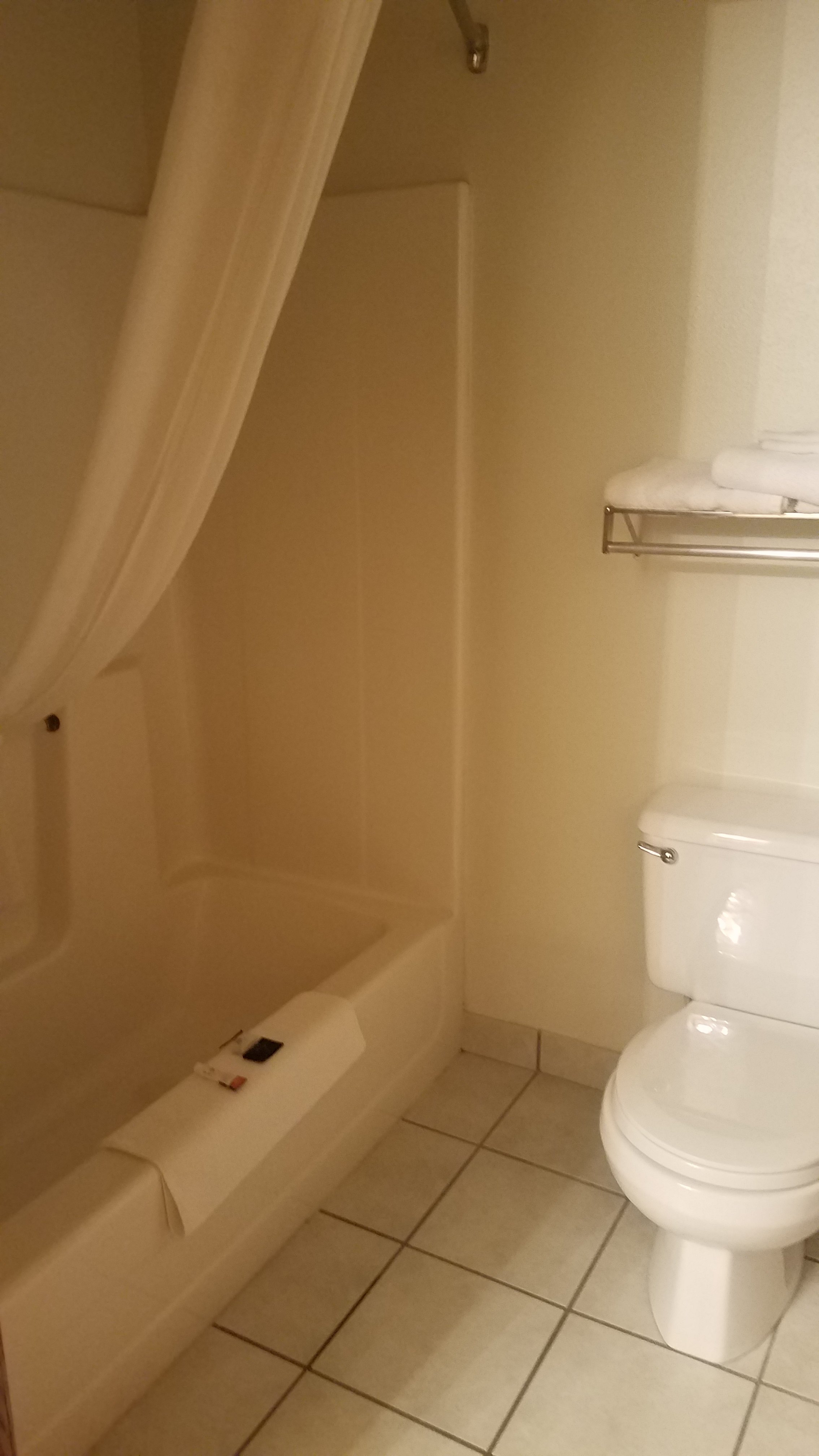 Motel 6 Stuart, IA-浴室