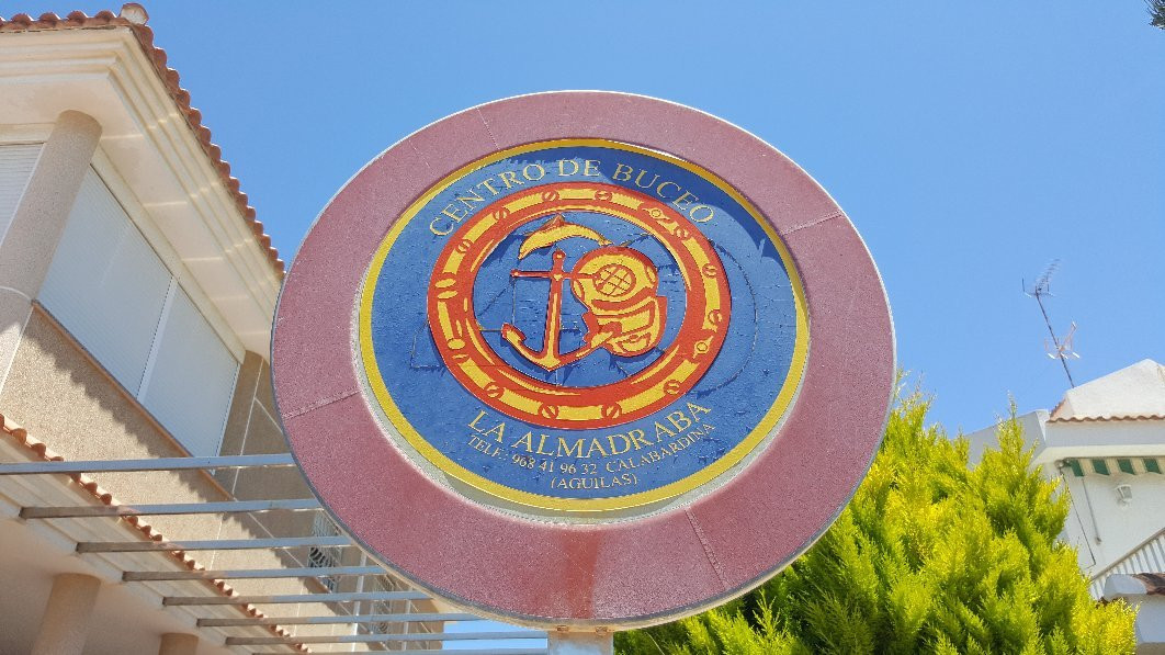 Centro de Buceo la Almadraba-阿吉拉斯必去景点