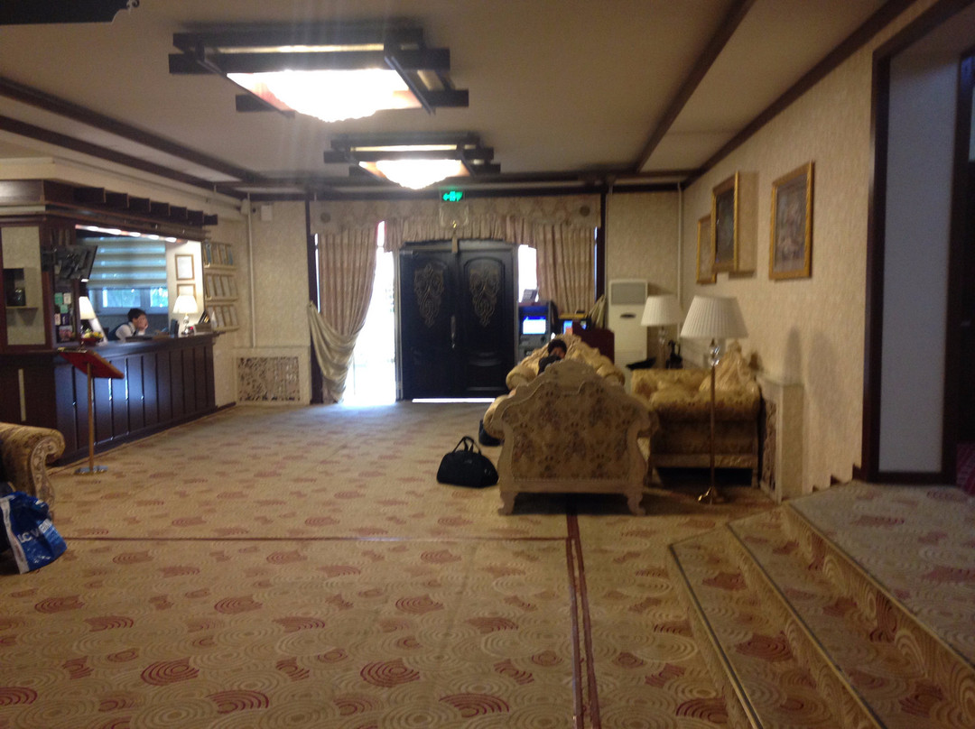 Asia Tashkent Hotel主图