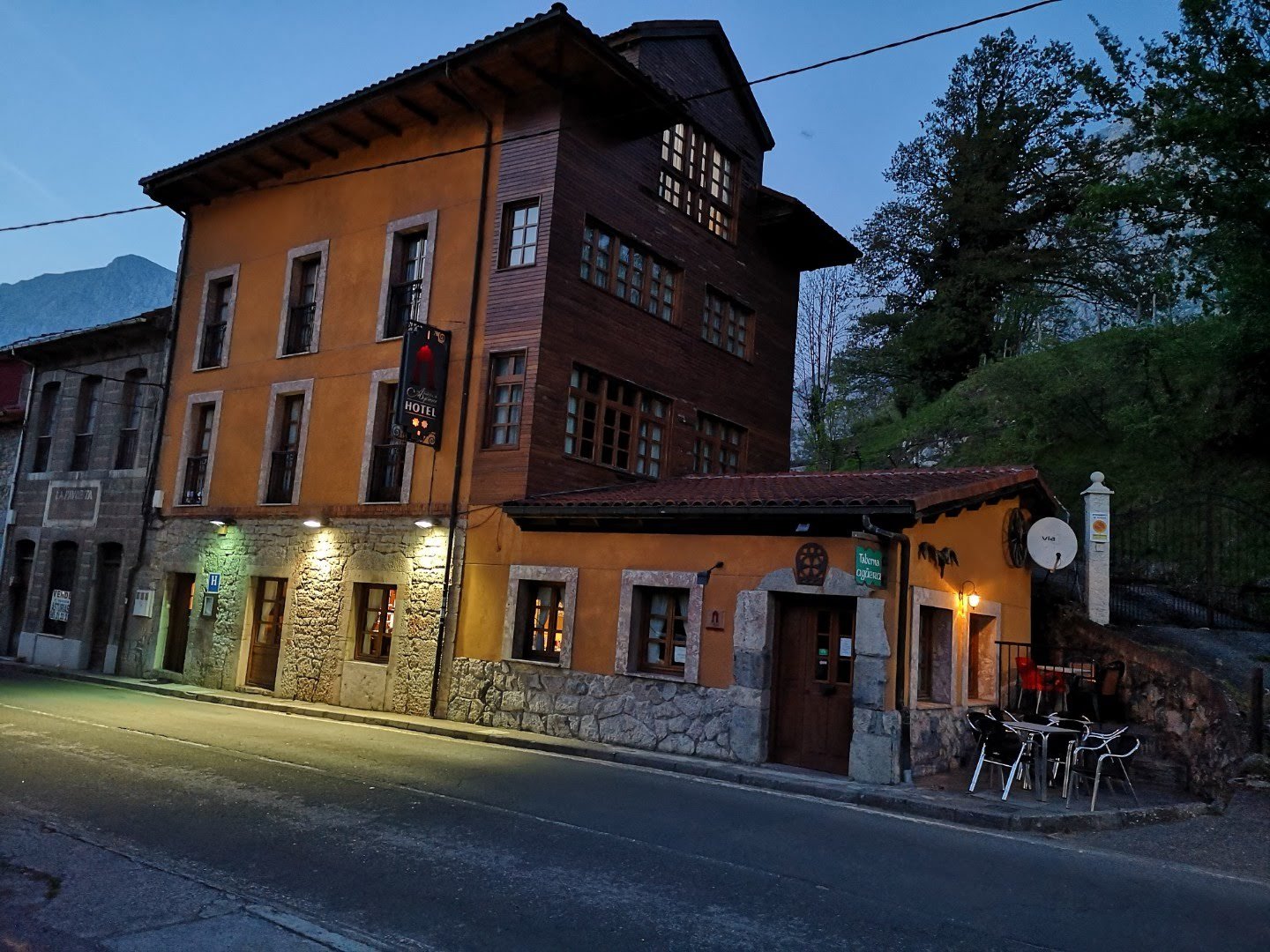 Hotel Balcon de Aguera (Senda del Oso)-浴室