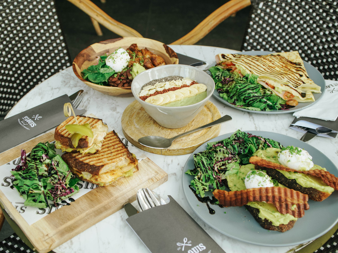 St. Louis House of Fine Ice Cream & Dessert