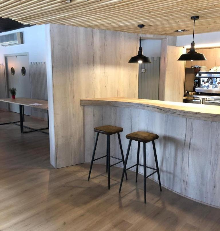 Hotel Torres Manlleu主图