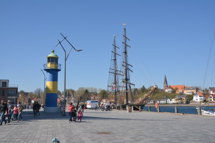 Eckernfoerde Stadthafen景点图片