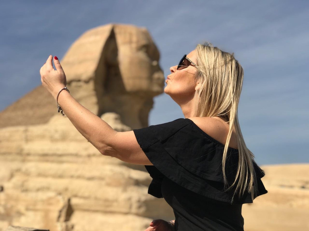 Cleopatra Egypt tours-亚历山大必去景点