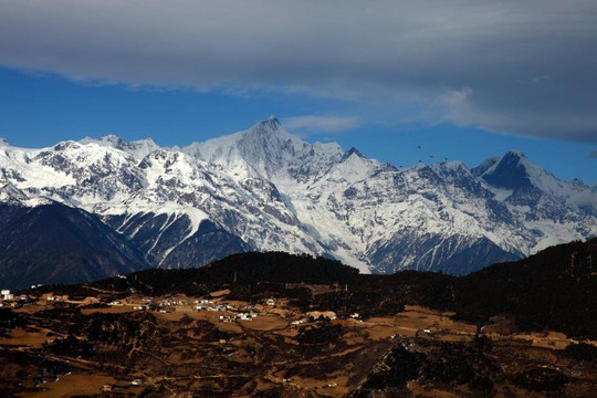 Aurora Hospitality-香格里拉县必去景点
