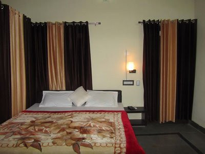 Om Shanti Guest House