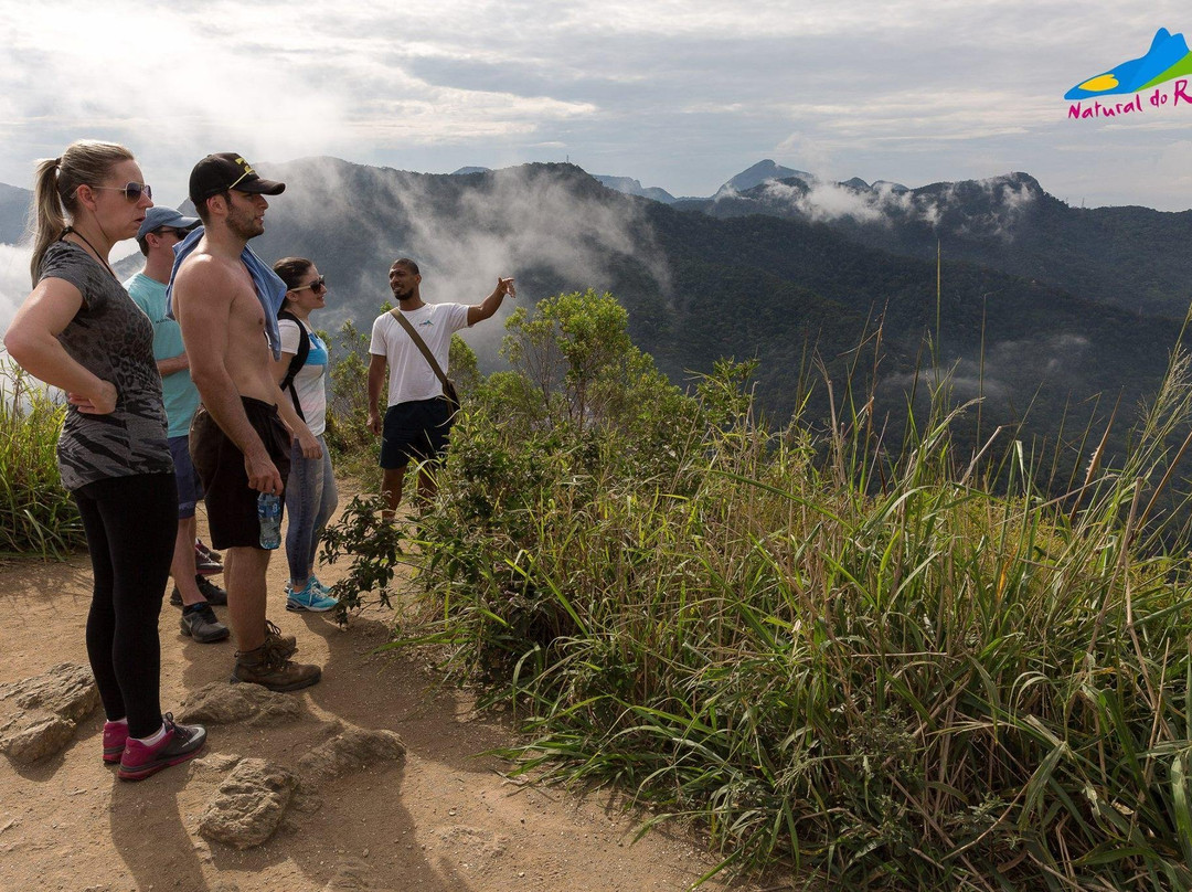 Two Brothers Hill Hike景点图片