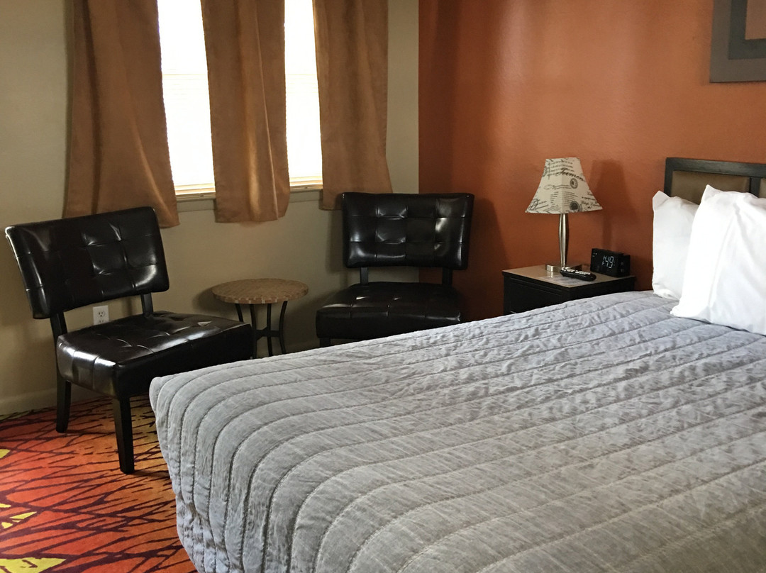 Triangle Motel主图