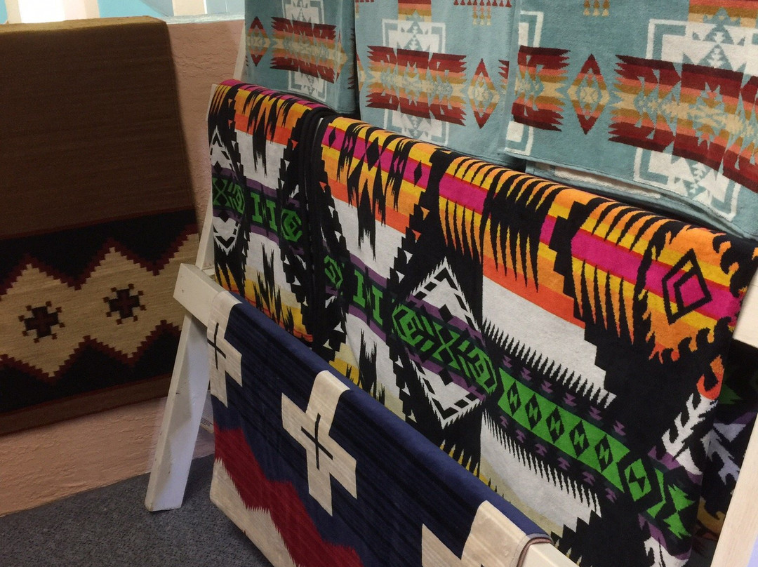 Bien Mur Indian Market Center-阿尔伯克基必去景点