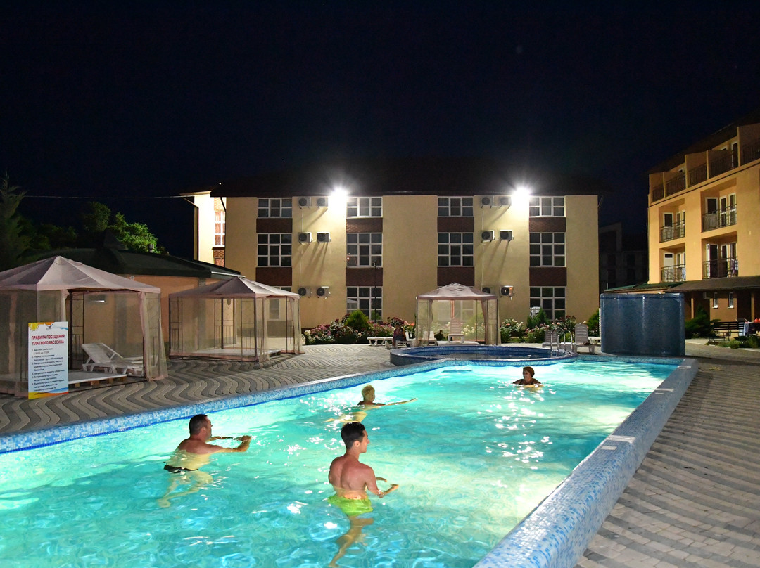 Hotel Chayka 3主图
