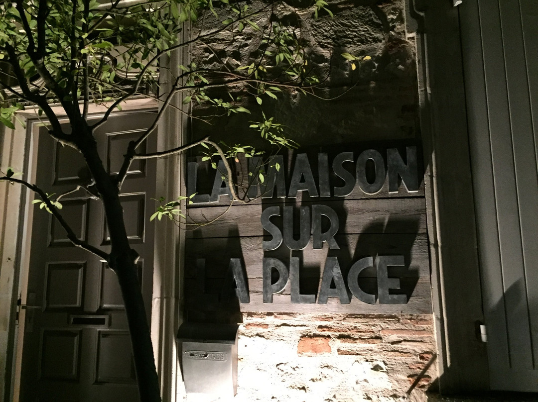 La Maison Sur La Place主图