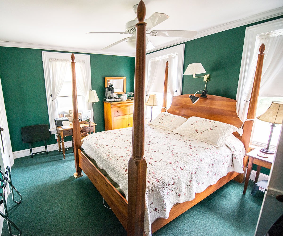 Antique & Irish Welch House-官方