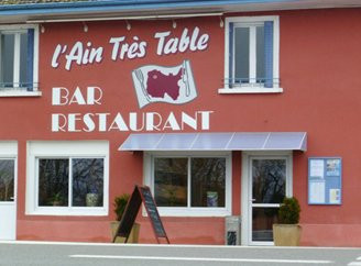Mantenay-Montlin餐馆和美食-L'Ain Tres Table