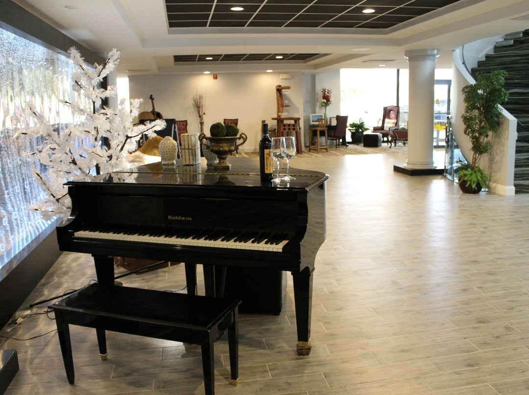 The Regalia Hotel & Conference Center主图