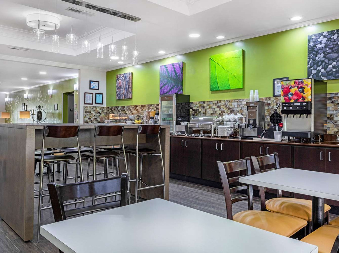 Sleep Inn & Suites Millbrook主图