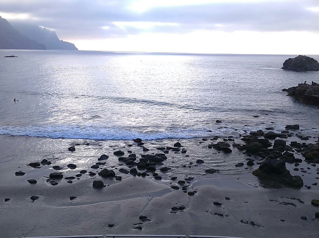 Playa del Roque de las Bodegas-圣克鲁斯-德特内里费必去景点