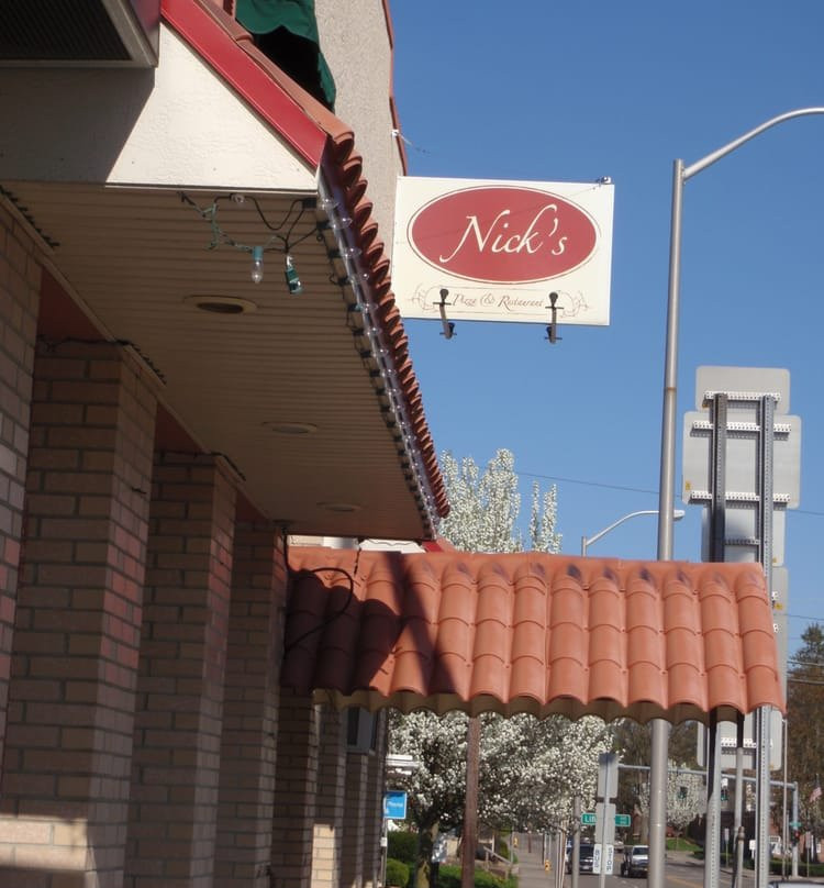 Endicott餐馆和美食-Nick's Pizza & Restaurant