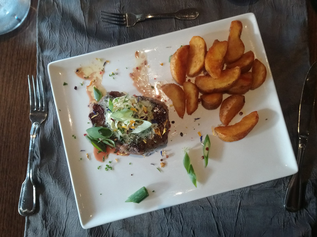 克莱内布鲁姆酒店主图