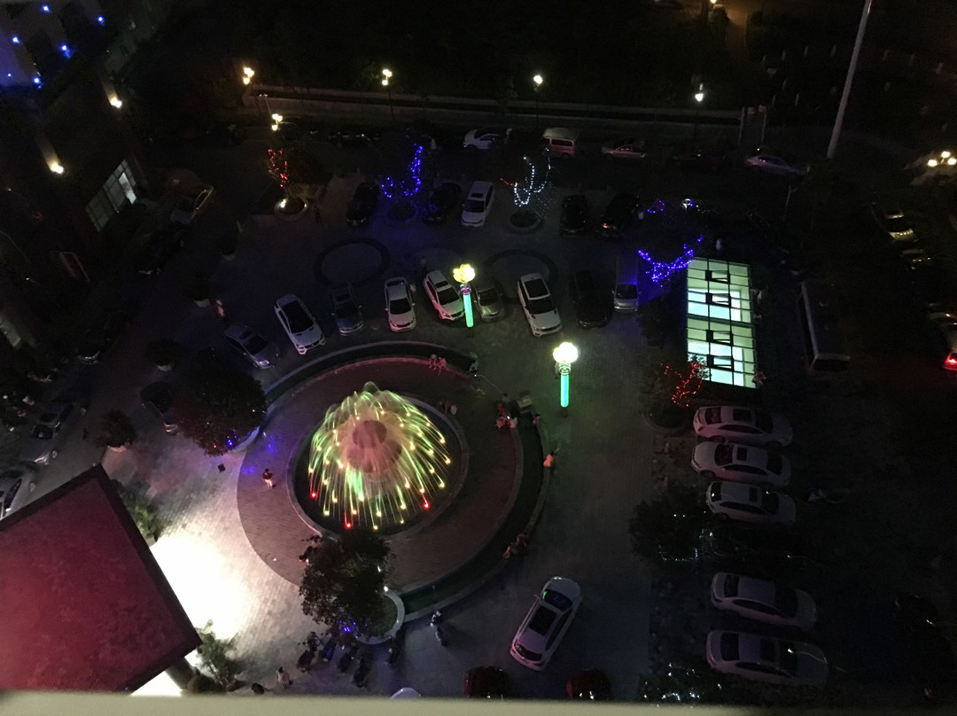 崇福国际大酒店主图