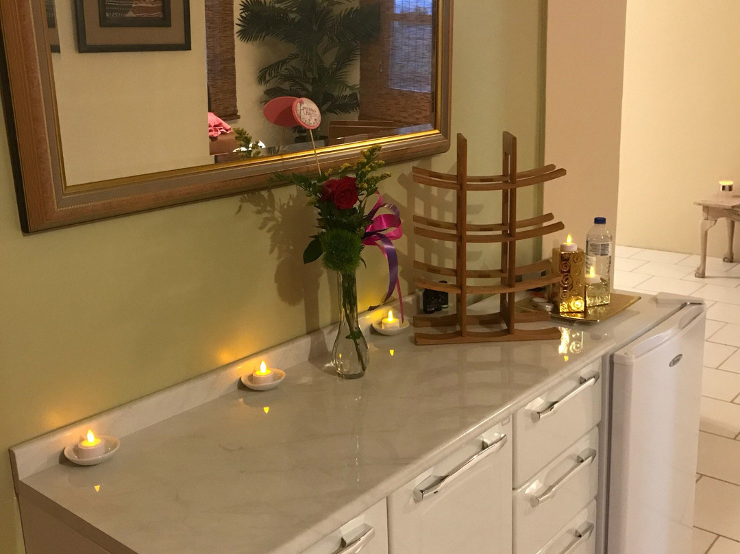 Driftwood Spa-West End必去景点