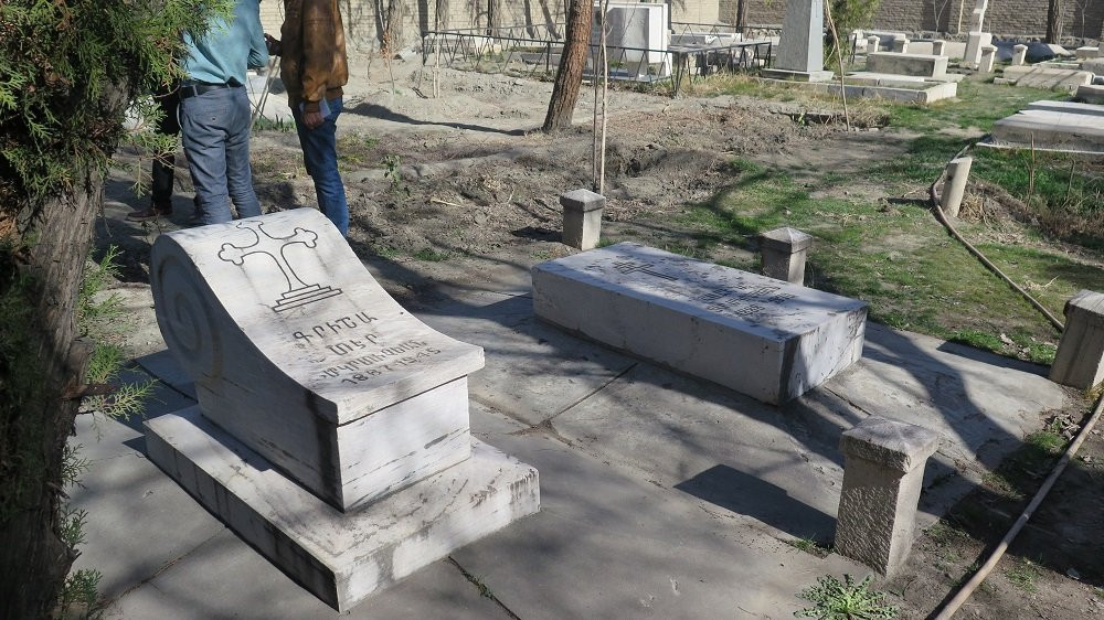 Armenian Cemetery景点图片