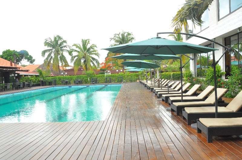 Riviera Royal Hotel-官方