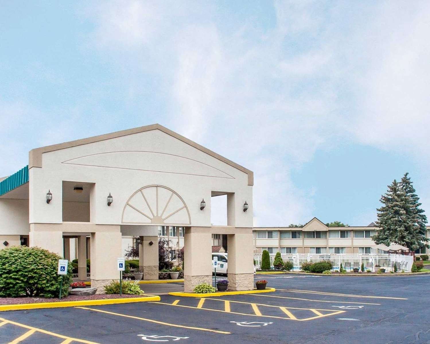 Quality Inn & Suites at Binghamton University-官方