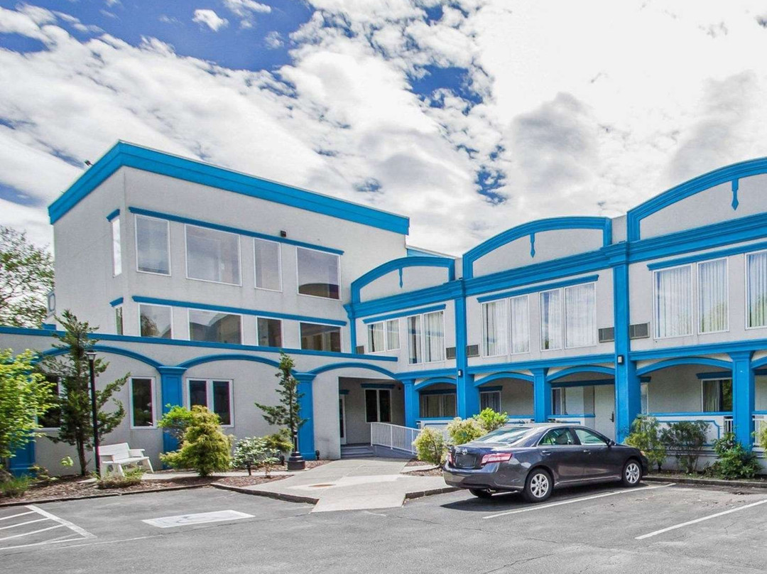 Econo Lodge Inn & Suites Old Saybrook主图