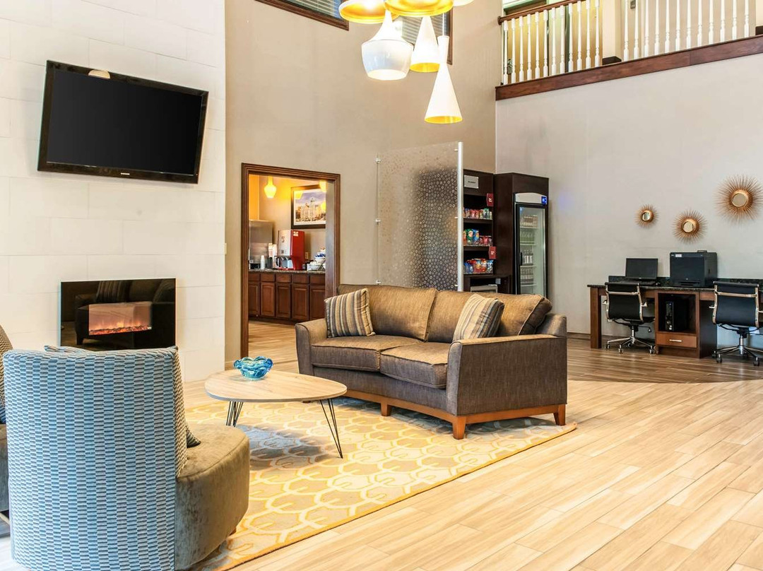 Comfort Suites Vincennes主图