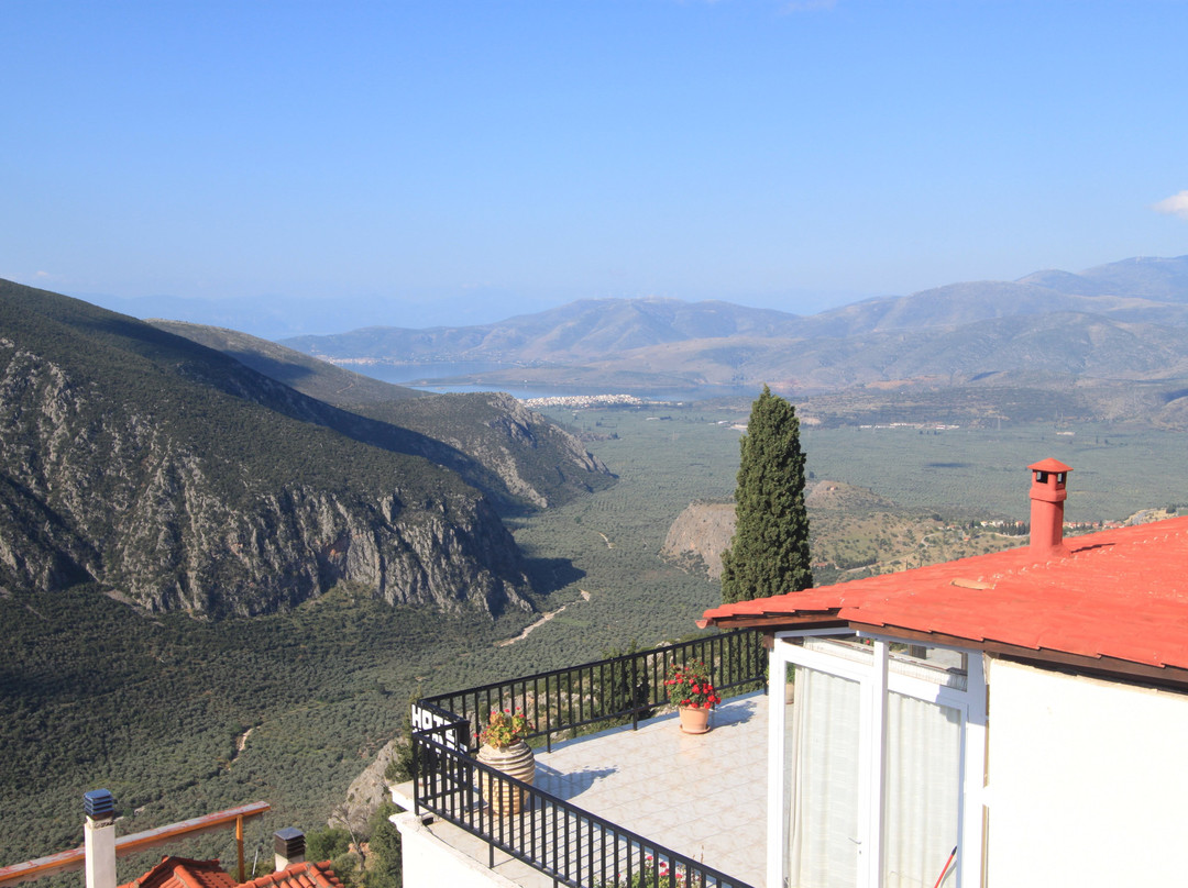 瓦洛尼斯酒店主图