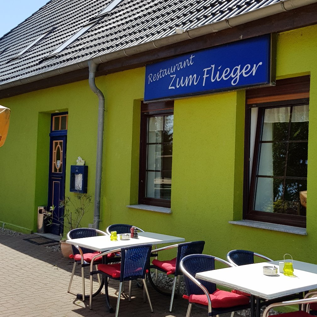 Pension Zum Flieger-官方