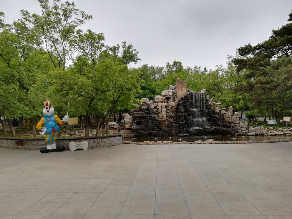 怪楼奇园-秦皇岛市必去景点