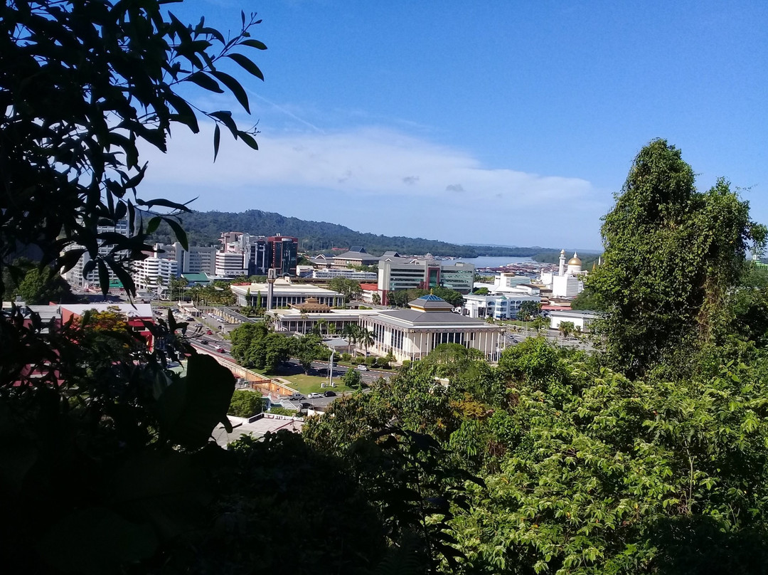Bukit Salilah-斯里巴加湾必去景点