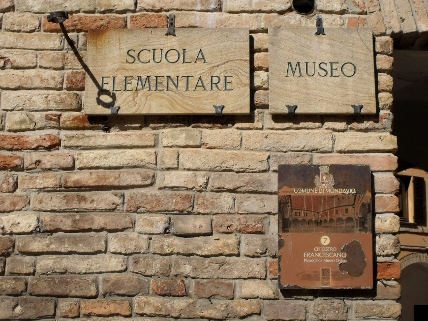 Museo Civico Pinacoteca景点图片