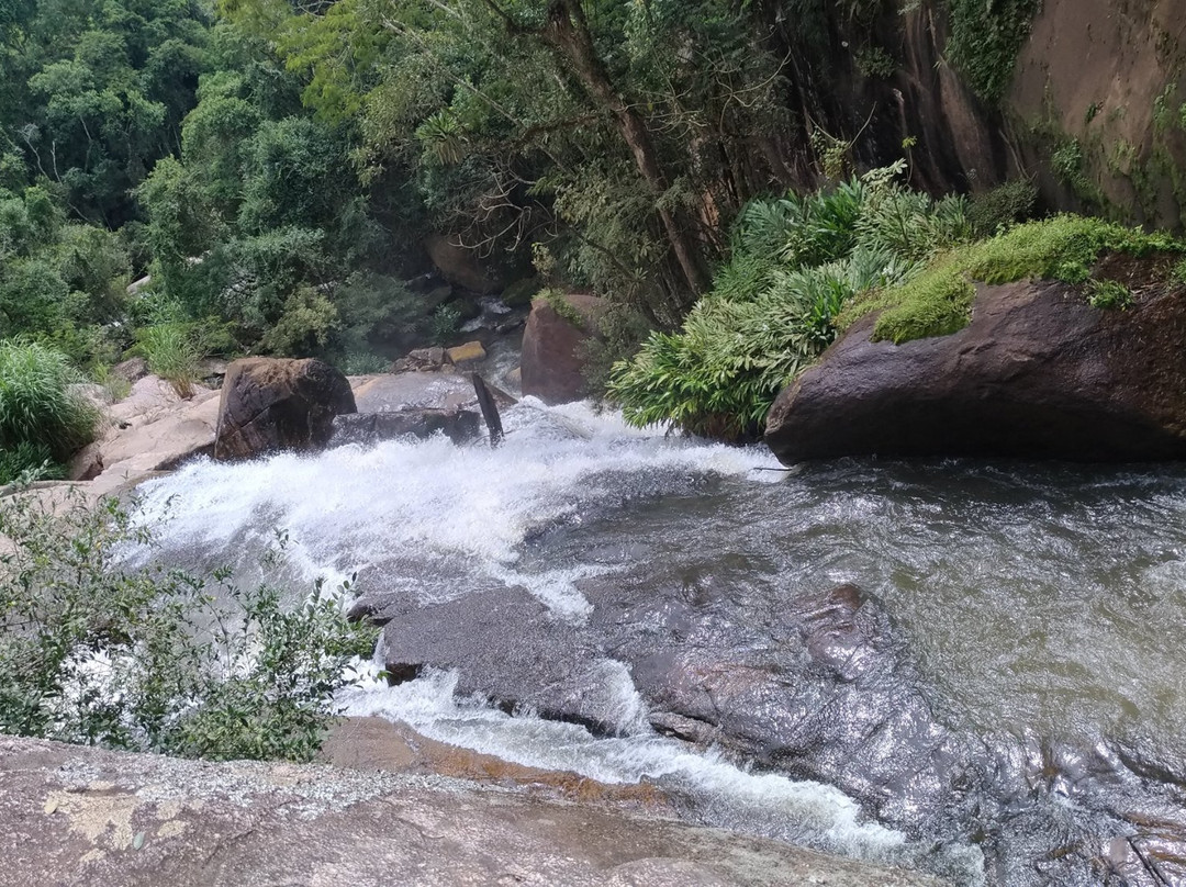 Cachoeira dos Henriques景点图片