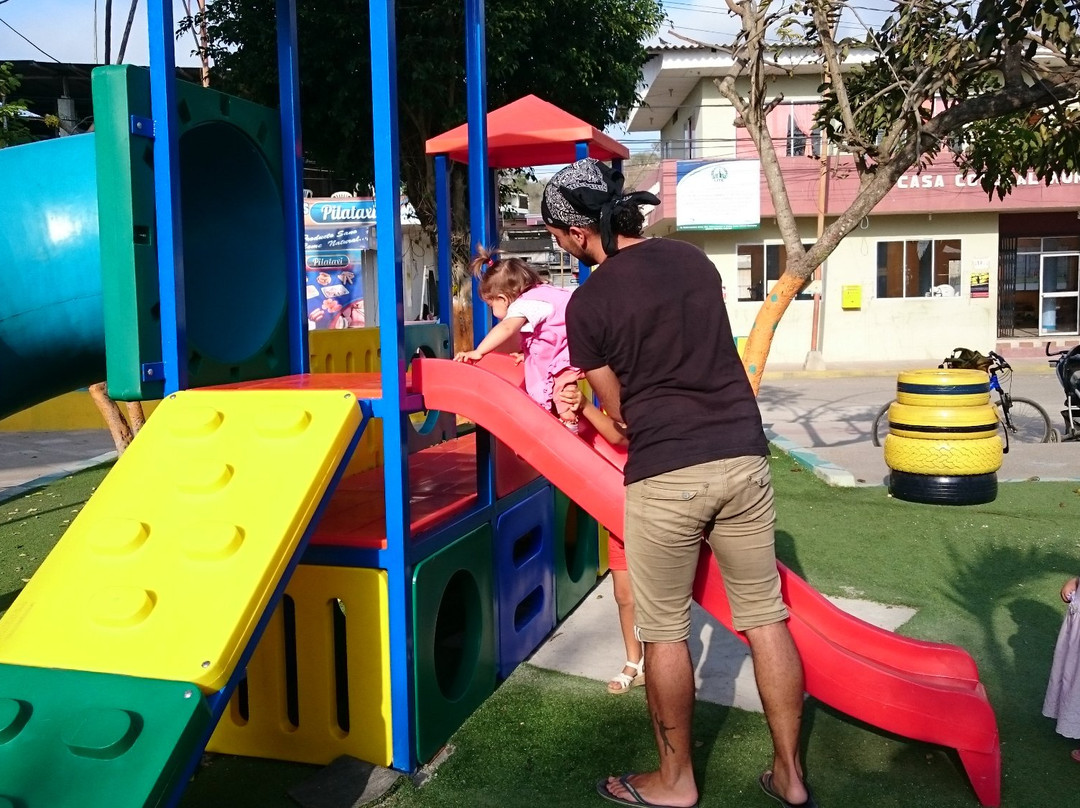 Plaza Comunal-Montanita必去景点