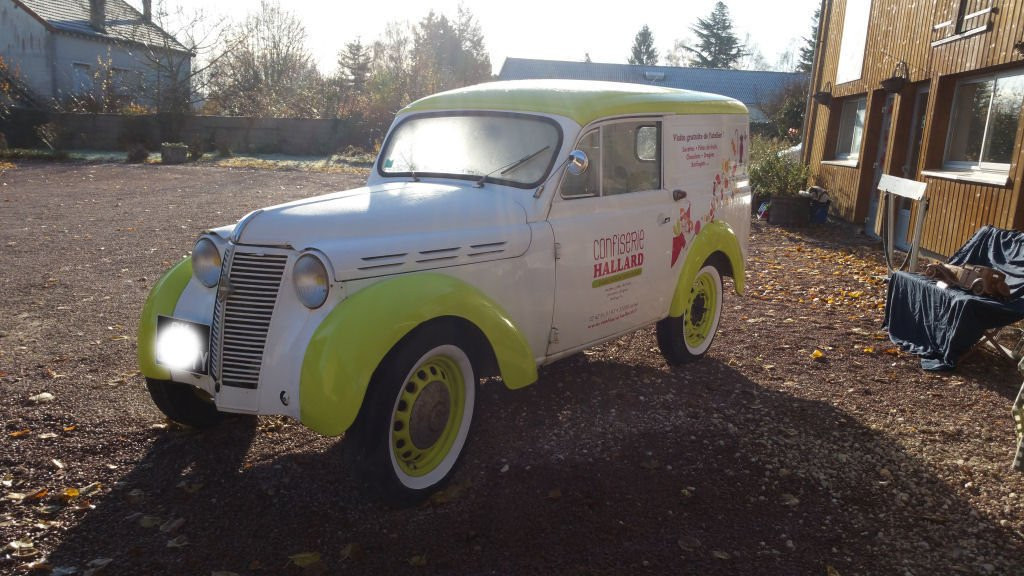 Flere-la-Riviere旅游景点-Confiserie Hallard