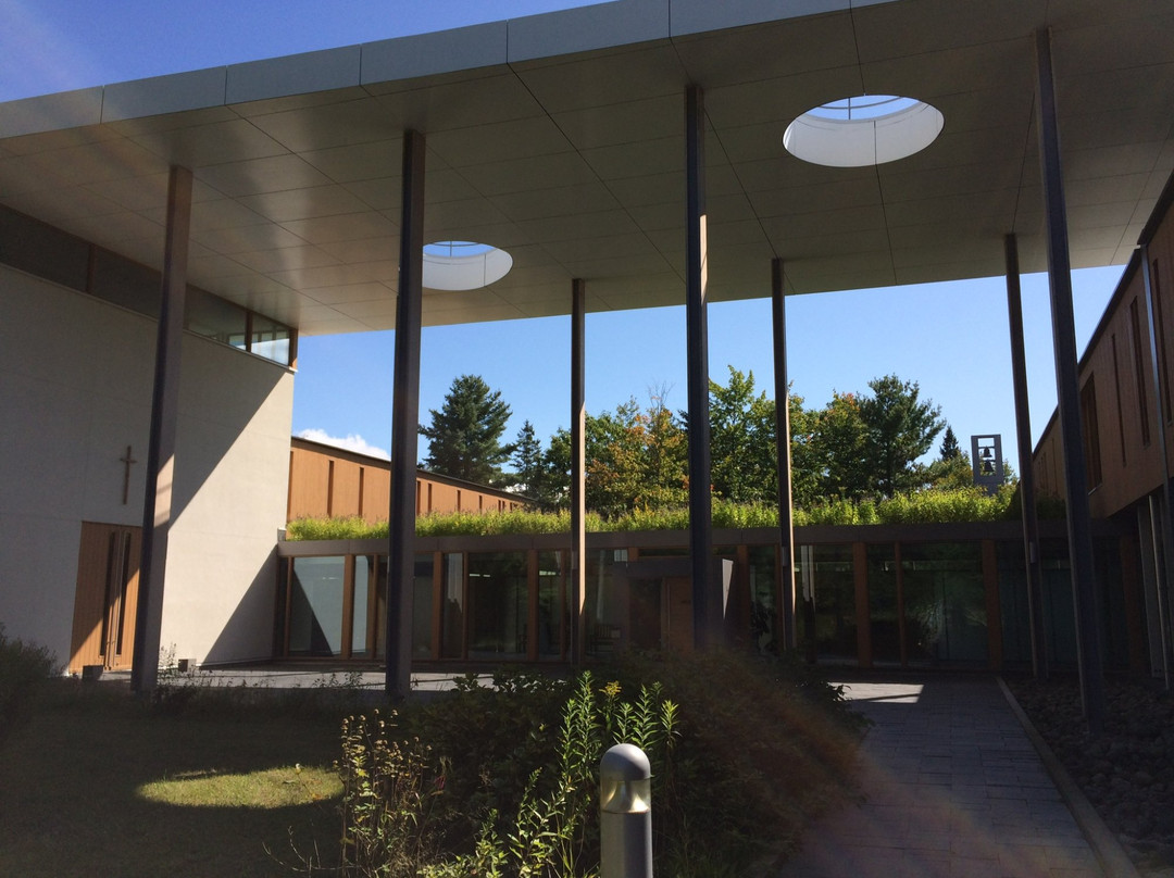 Val Notre-dame Abbey-Saint-Jean-de-Matha必去景点