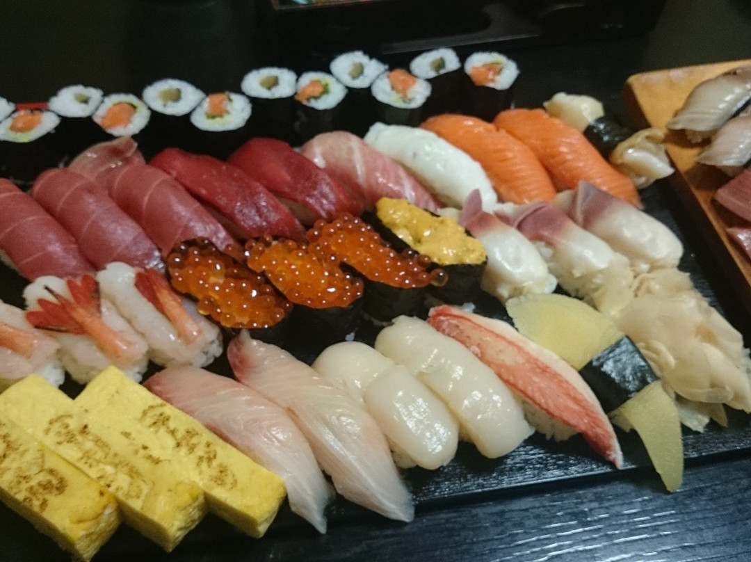 寿し処 へそまがり