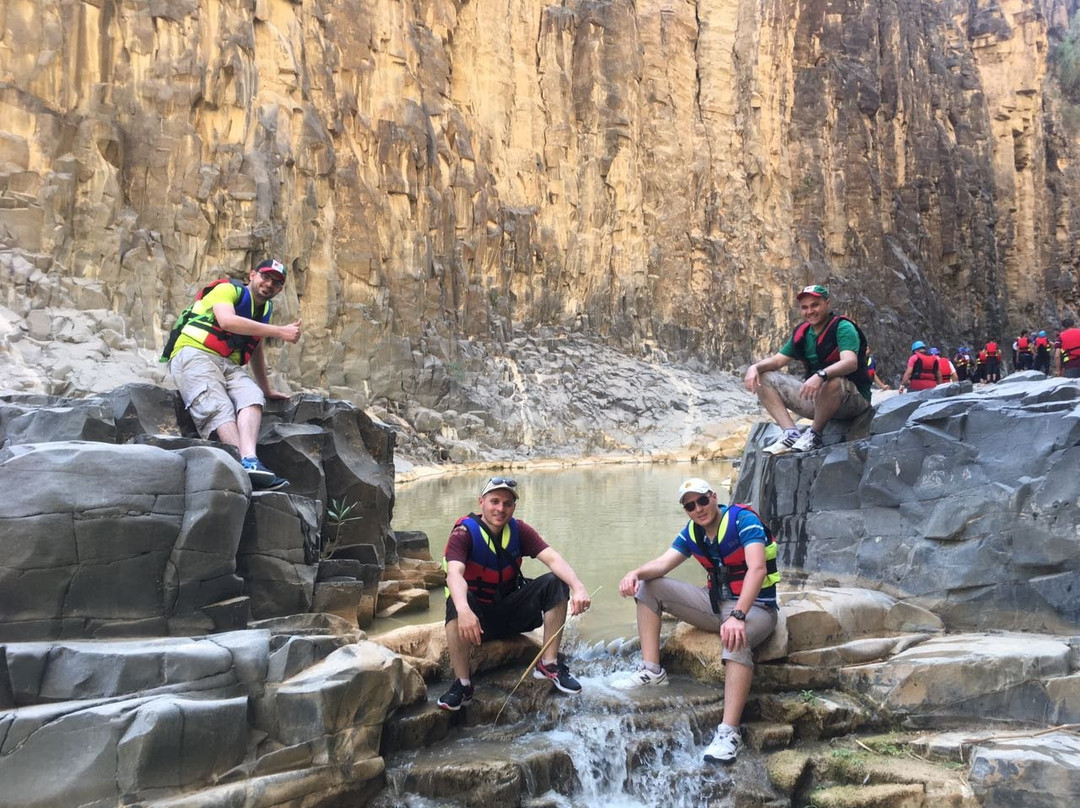 Wadi al hidan-米底巴必去景点