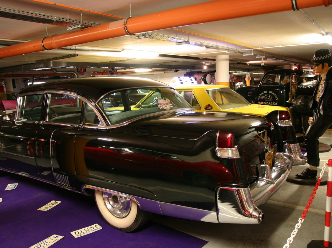 American Old Cars Museum景点图片