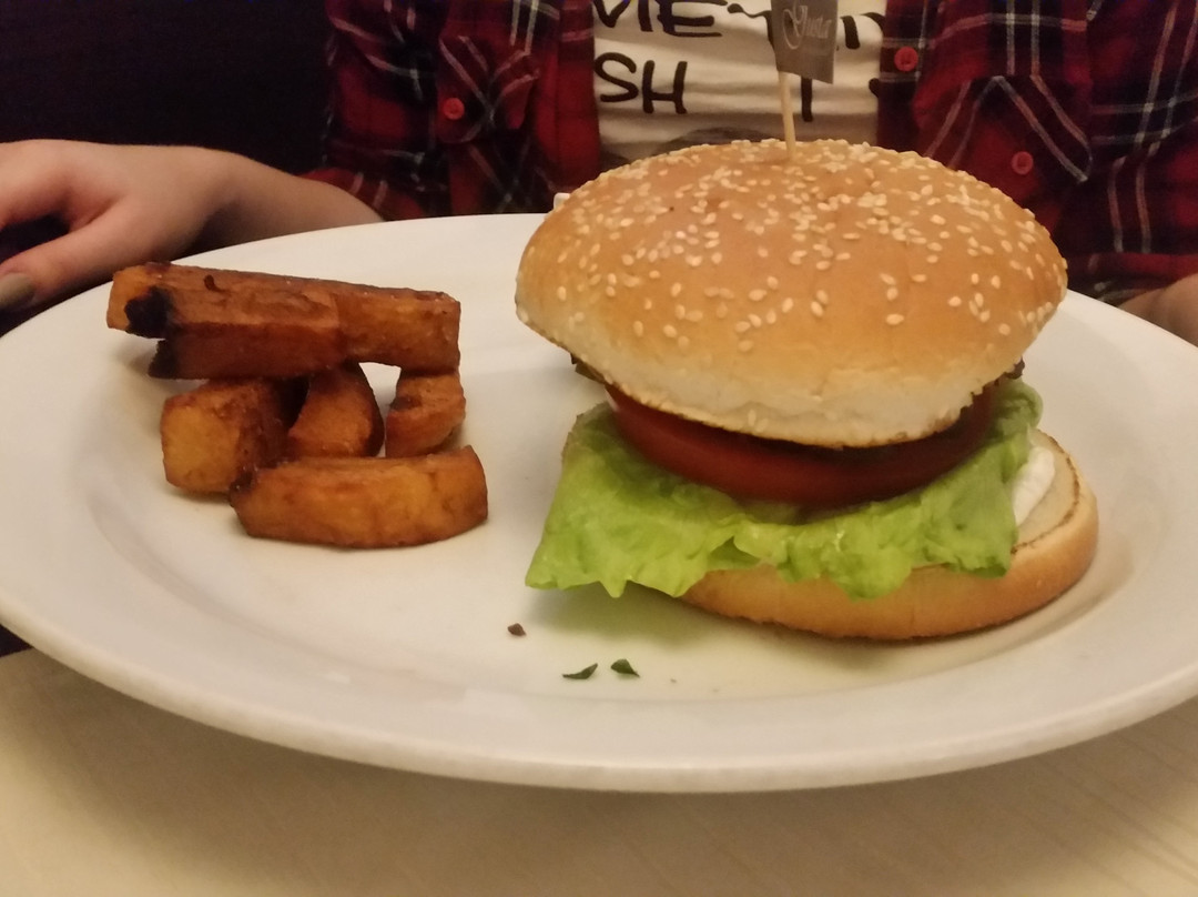 Martin餐馆和美食-Pasaz Pizzeria Restaurant