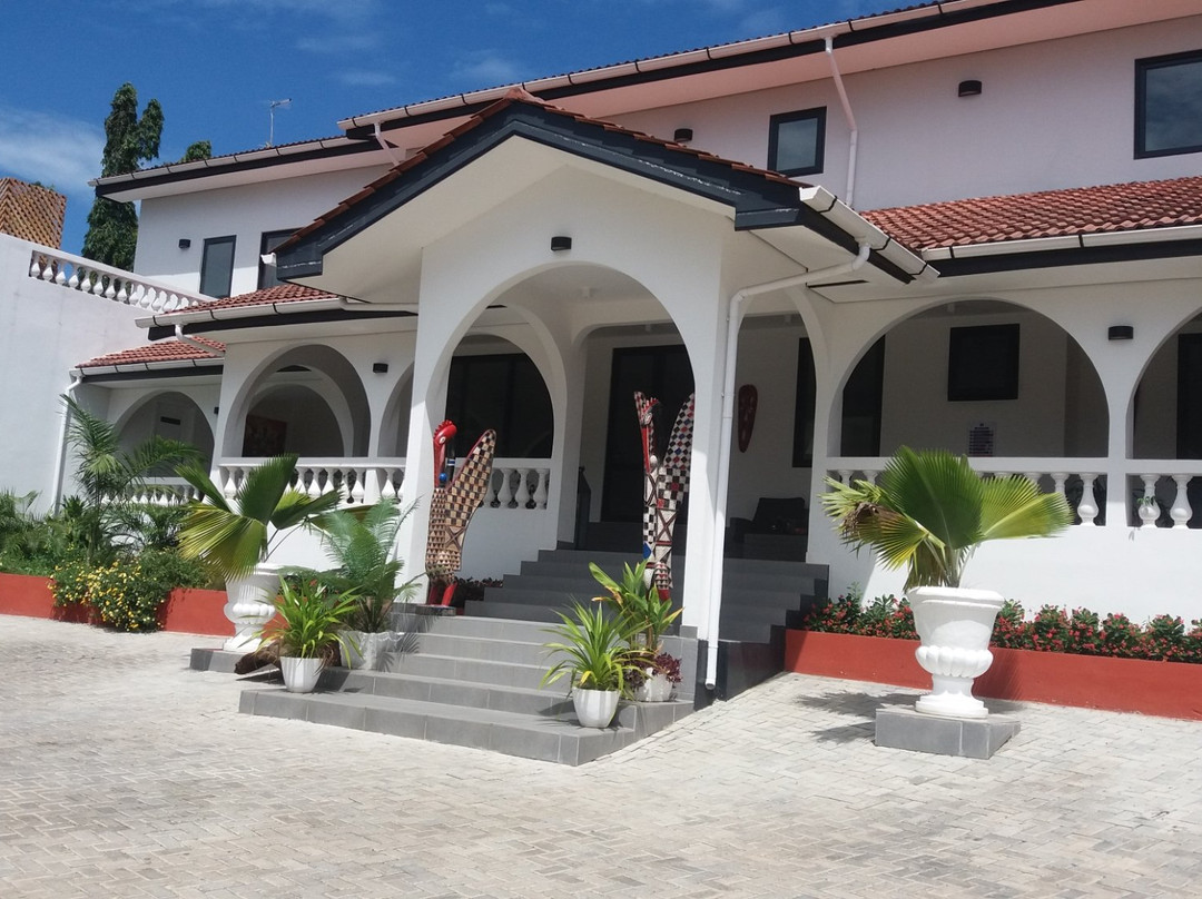 Petit Palais Guesthouse