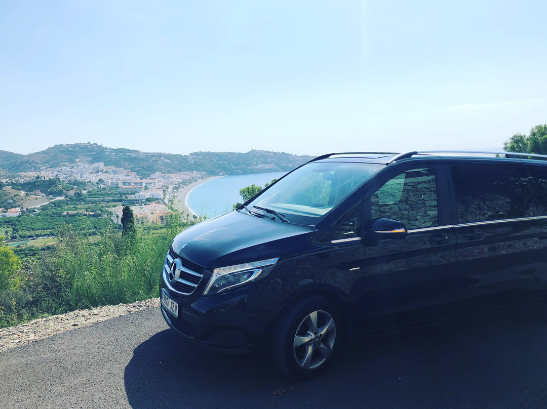 Trans Auto Andalucia Torrox-马拉加必去景点