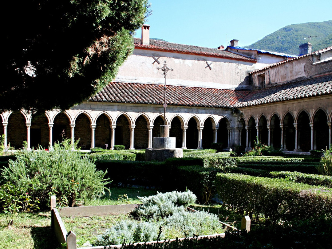 Abbaye Sainte Marie d'Arles sur Tech景点图片