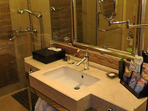 歌江维嘉酒店主图