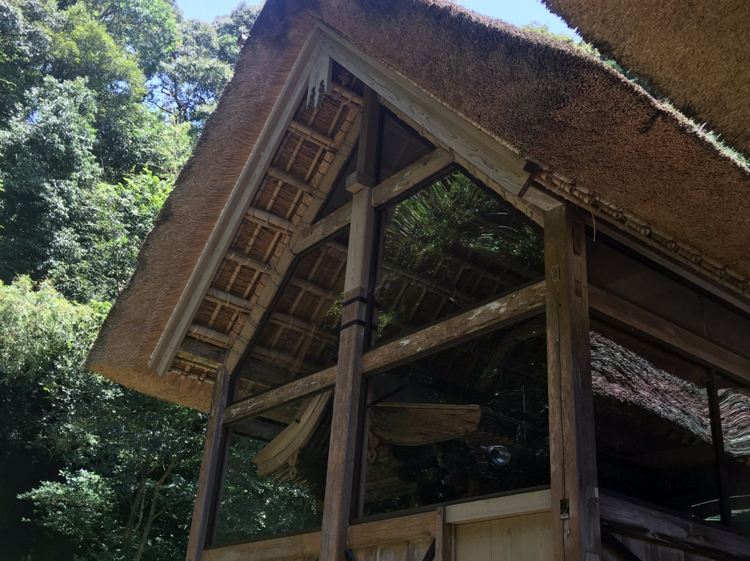 Iwaya Kumanoza Shrine-人吉市必去景点