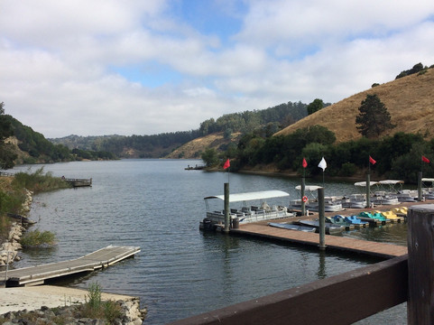 Lake Chabot Fishing Outfitters