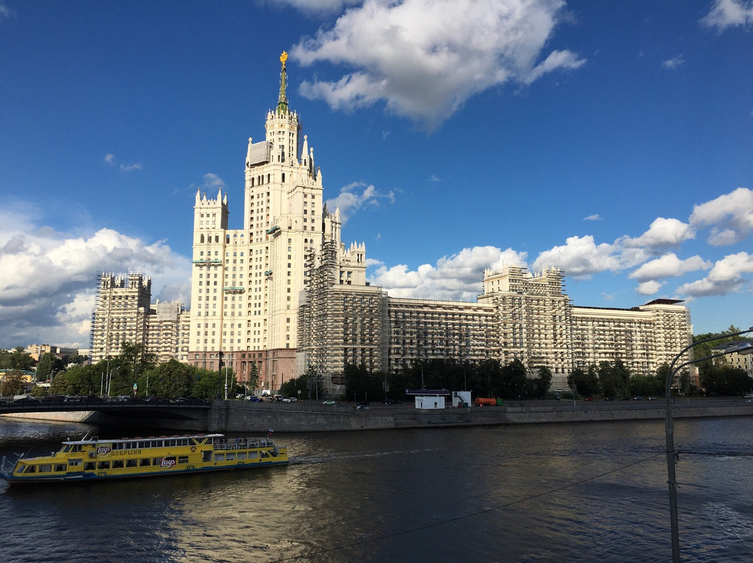 Kotelnicheskaya Embankment Building景点图片